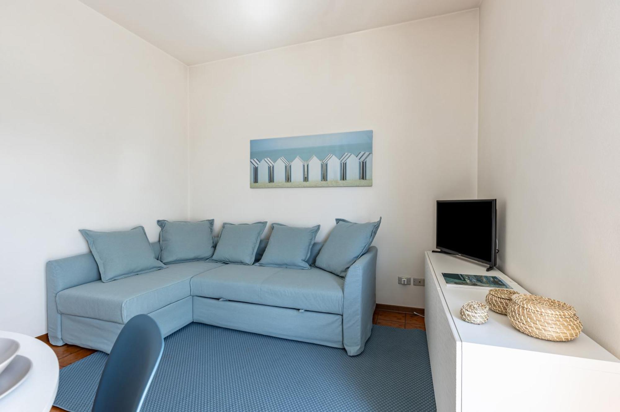 Comfy Apartment With Private Parking Near The Beach! Viareggio Exterior foto